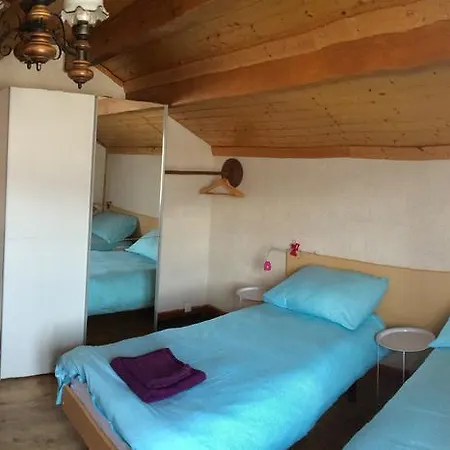 Guest house Chambres D'hotes Les Cerisiers Sion