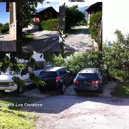 Les Cerisiers